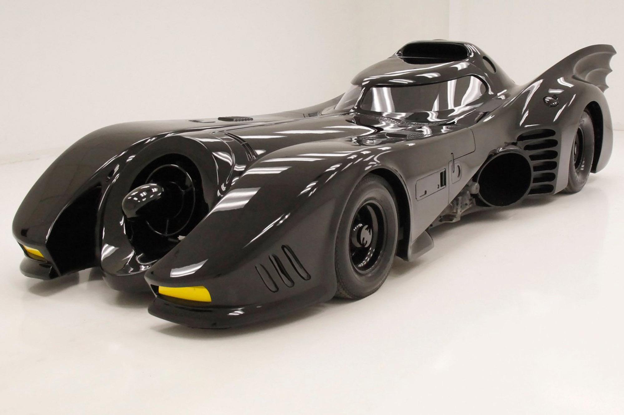 Πωλείται το Batmobile από την ταινία Batman Returns