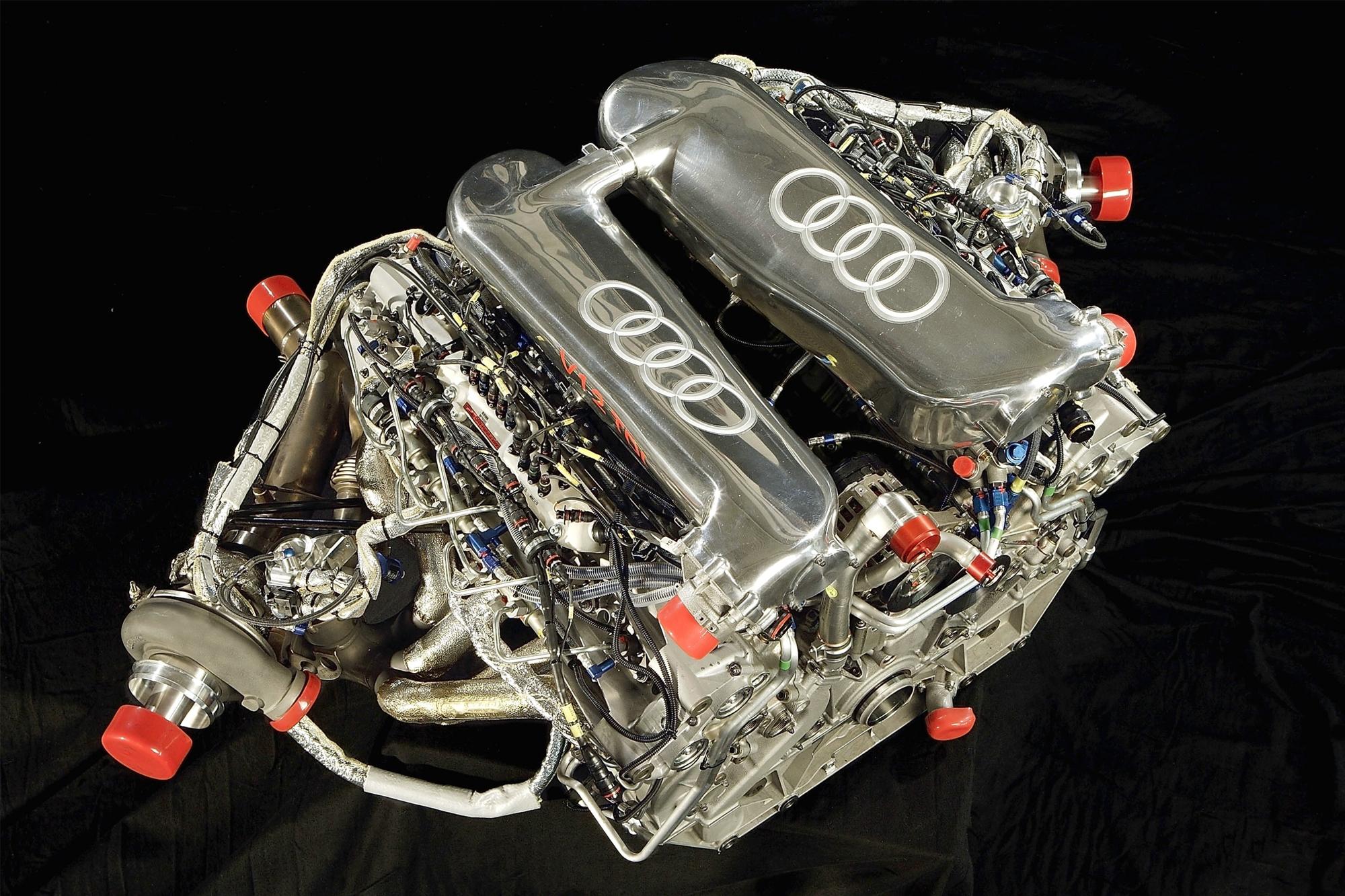 Σταματάει την ανάπτυξη νέων θερμικών κινητήρων η Audi