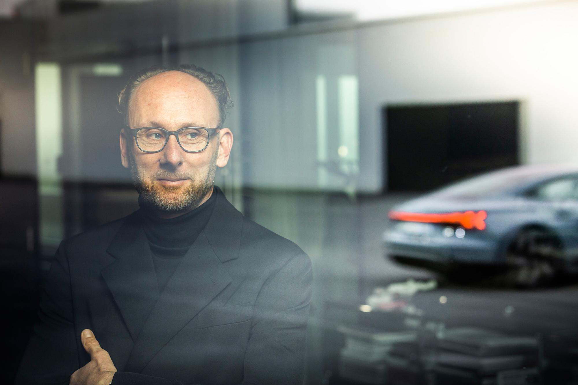 Ο επικεφαλής της Audi Design αναλύει το e-tron GT