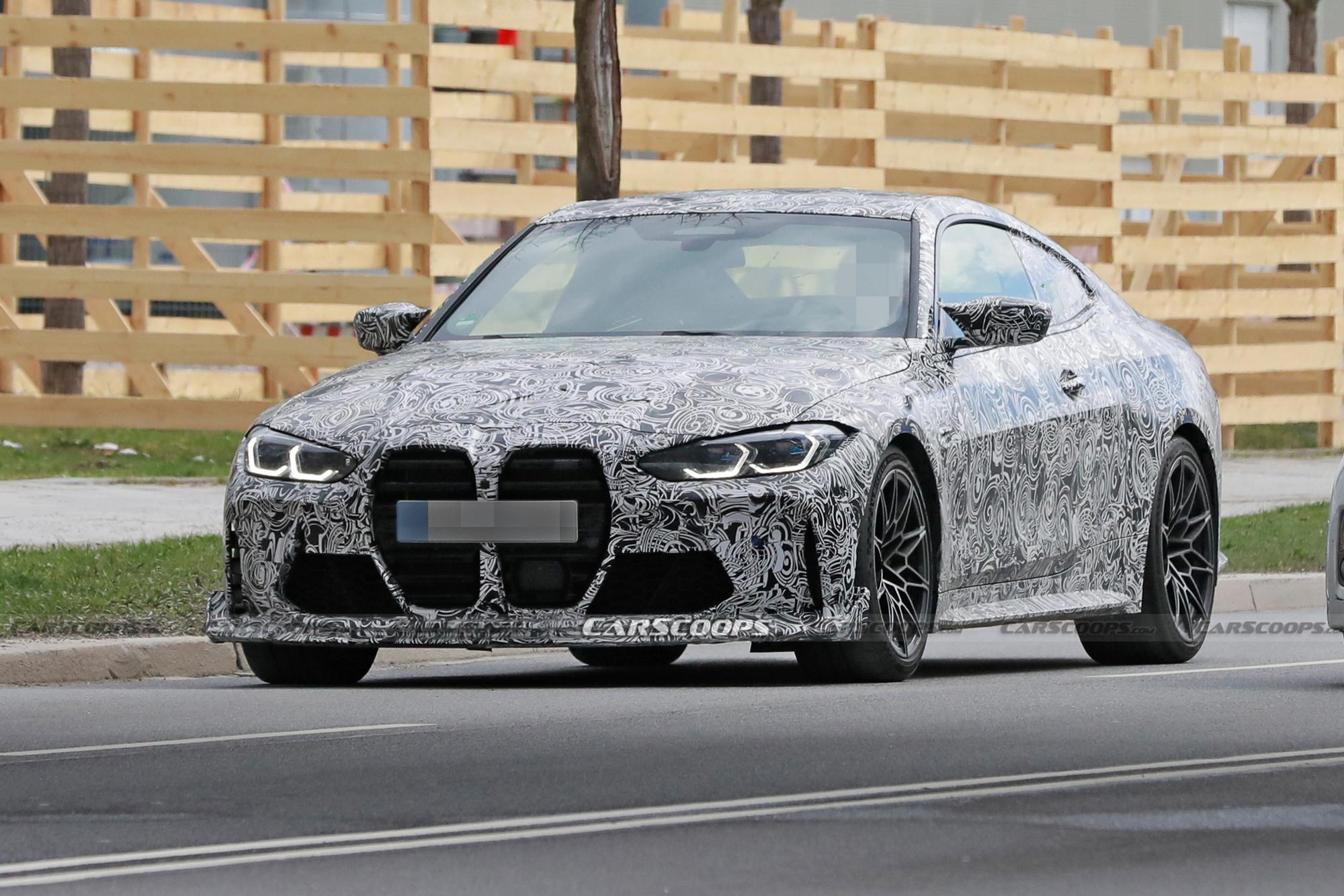 Spy Shots: BMW M4 CSL