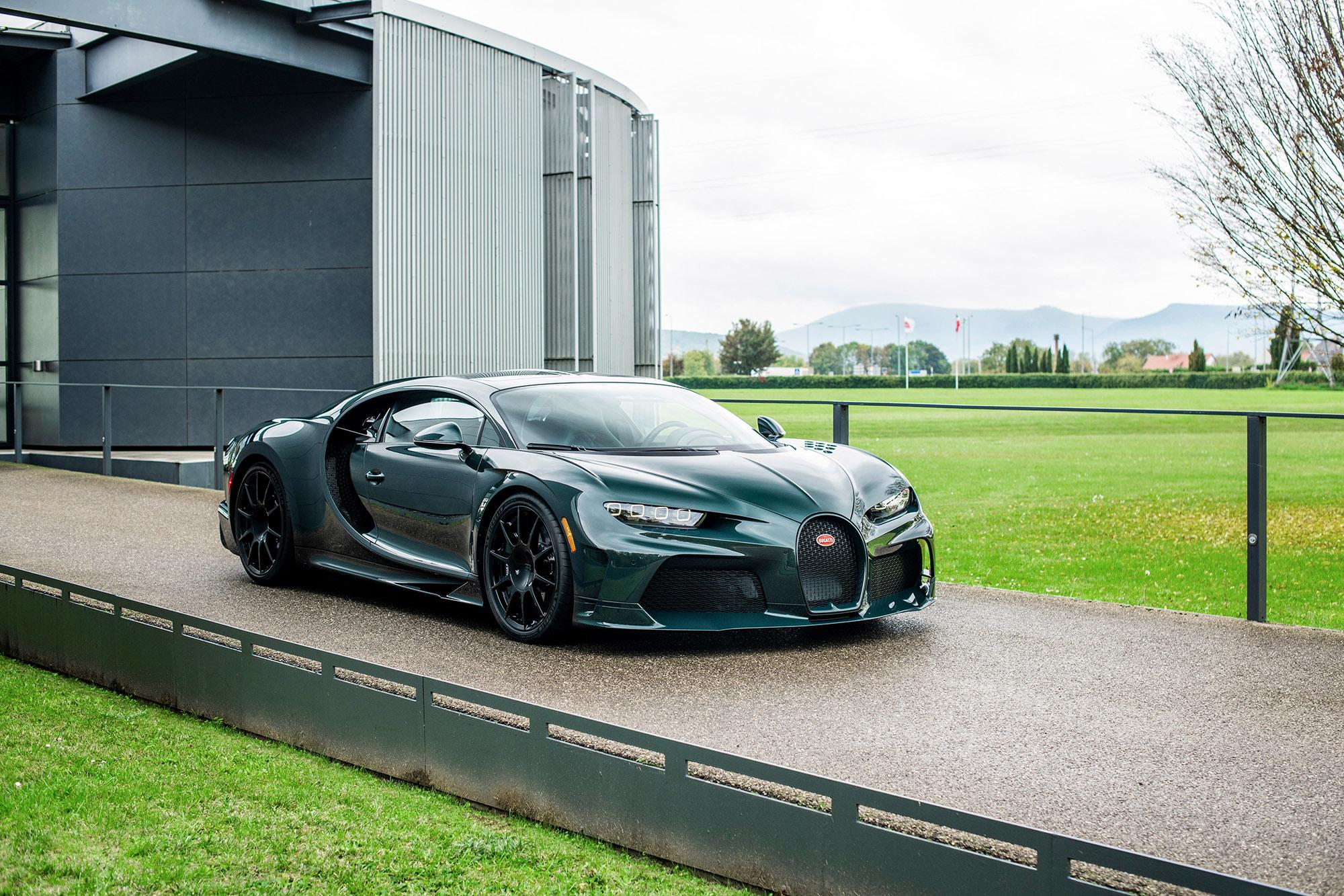 H 400η Bugatti Chiron