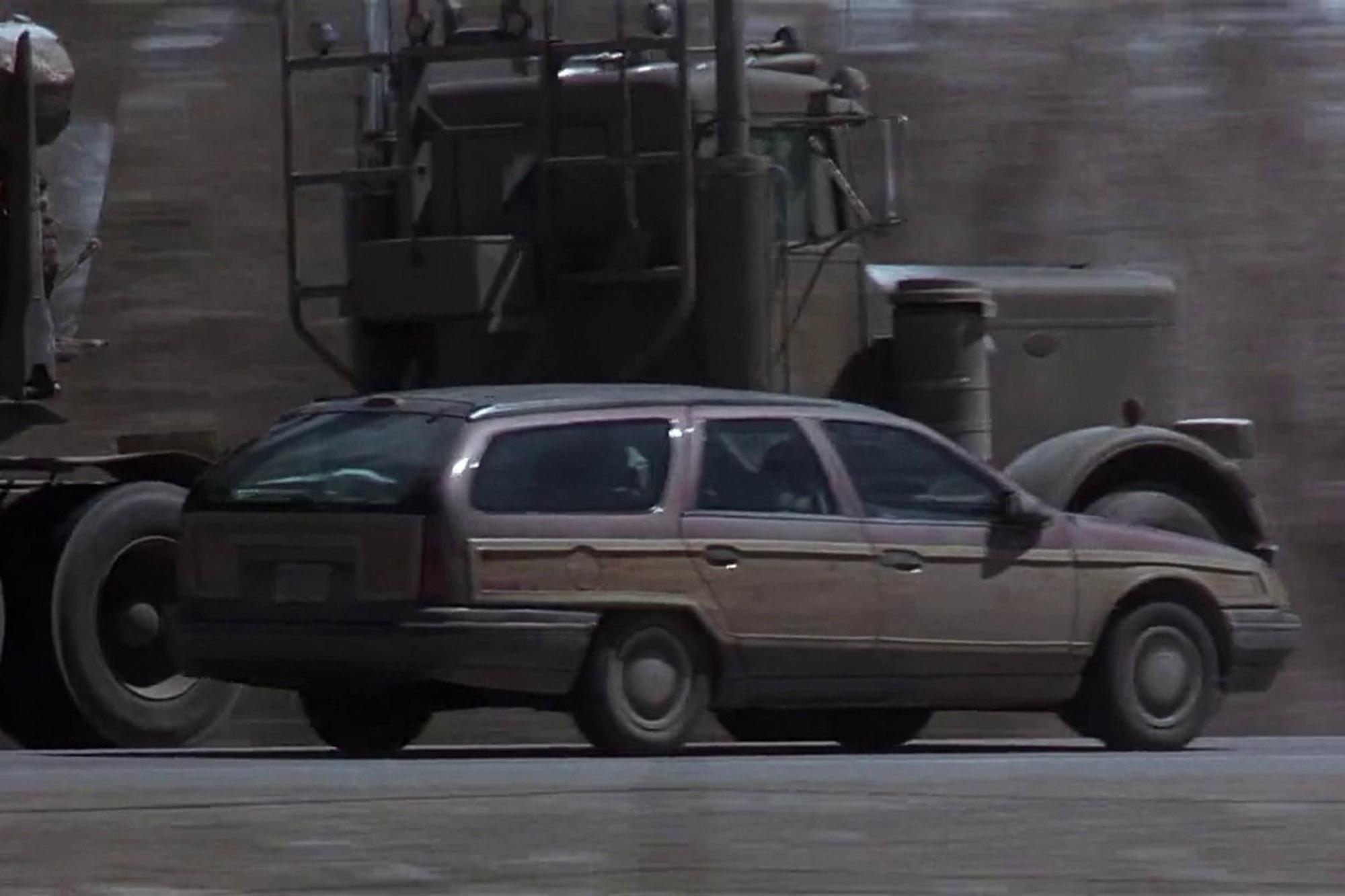 Η πραγματική ιστορία του Ford Taurus Wagon από την ταινία: Τα Χριστούγεννα του τρελού θηριοτροφείου