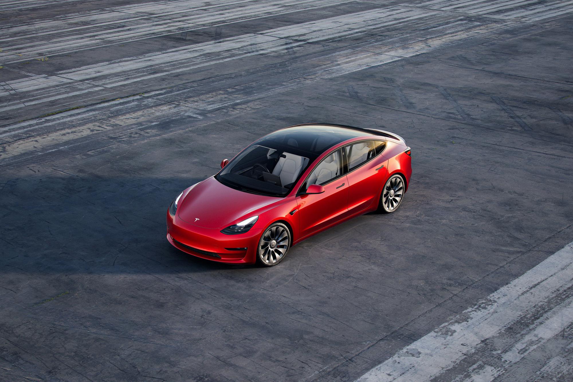 Blackout σε Tesla Model 3
