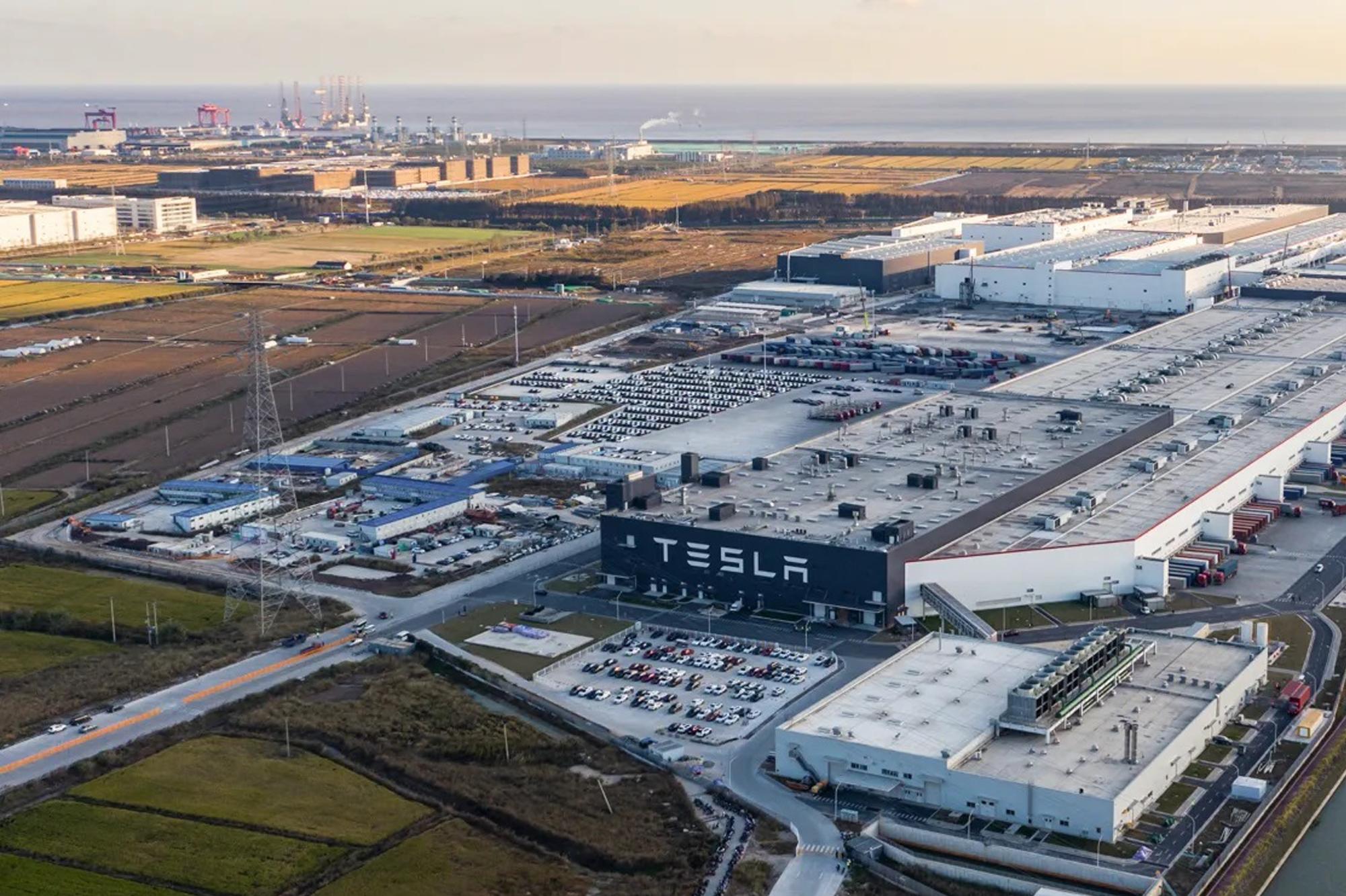 Η Tesla θα επεκτείνει το εργοστάσιο της Σαγκάης