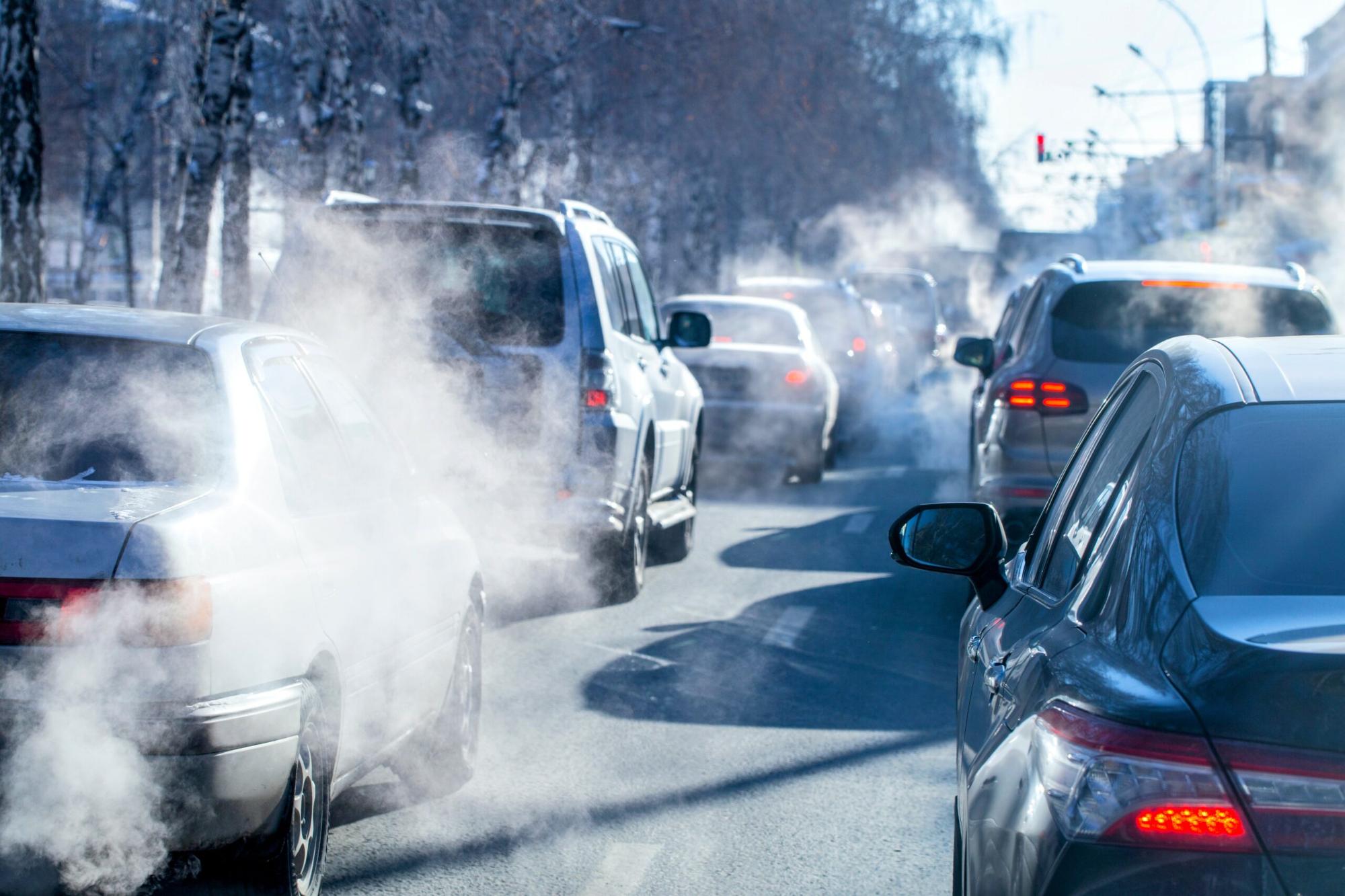 Η ΕΕ χαλαρώνει τους στόχους CO2 - Ανάσα για την αυτοκινητοβιομηχανία