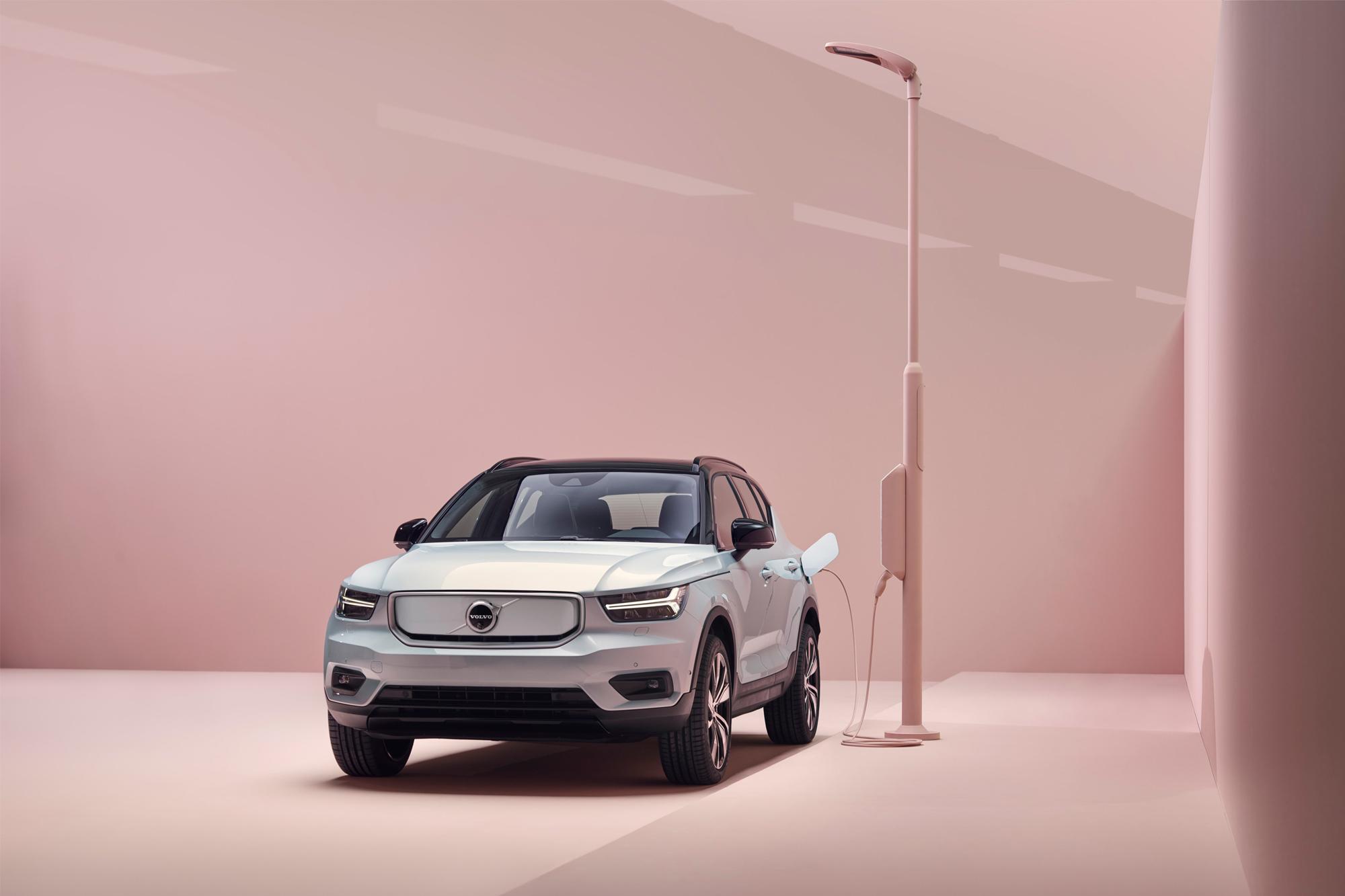 Η Volvo Car Hellas και ο ΗΡΩΝ ενώνουν τις δυνάμεις τους για την ηλεκτροκίνηση