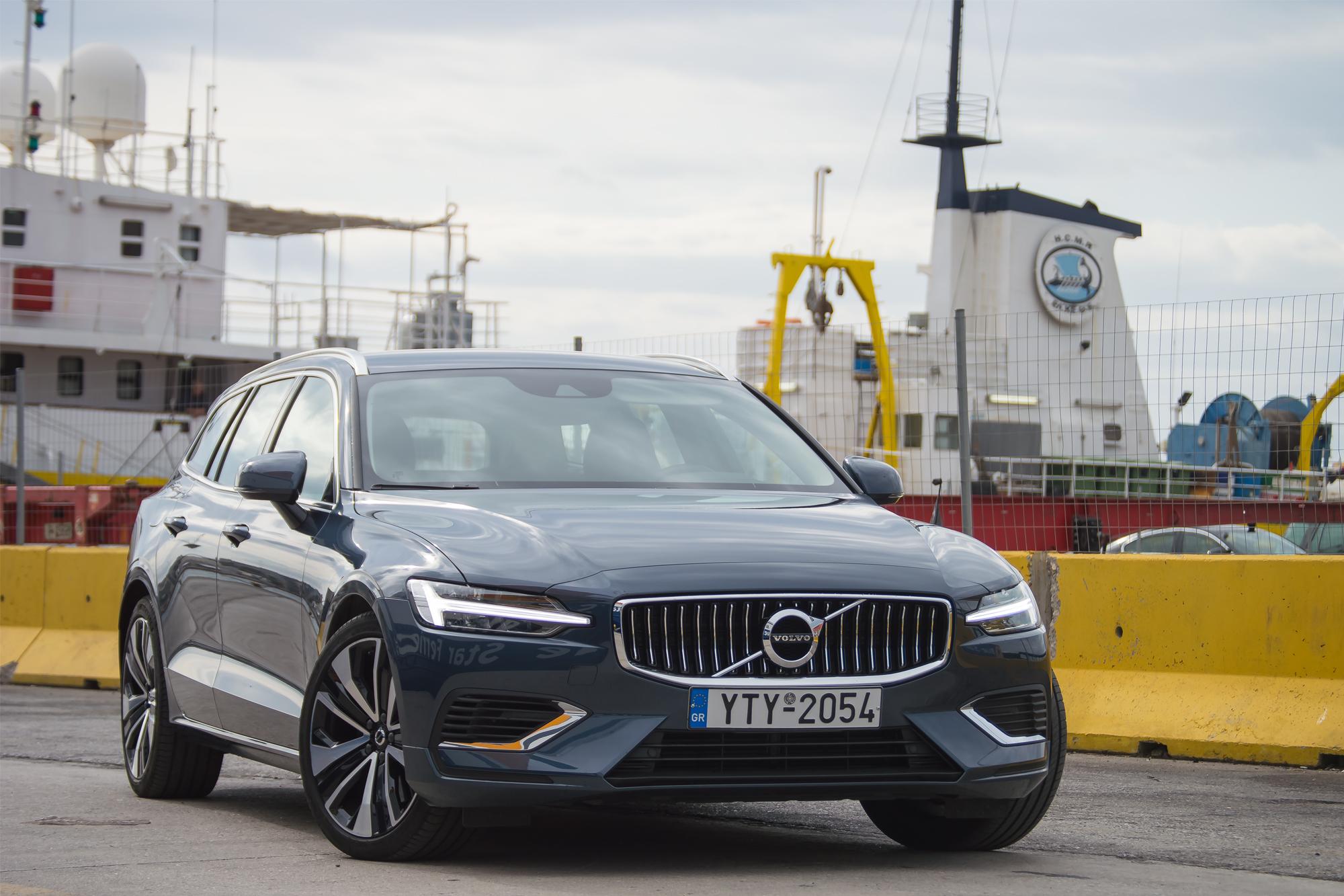 Volvo V60 T6 Recharge 350Ps