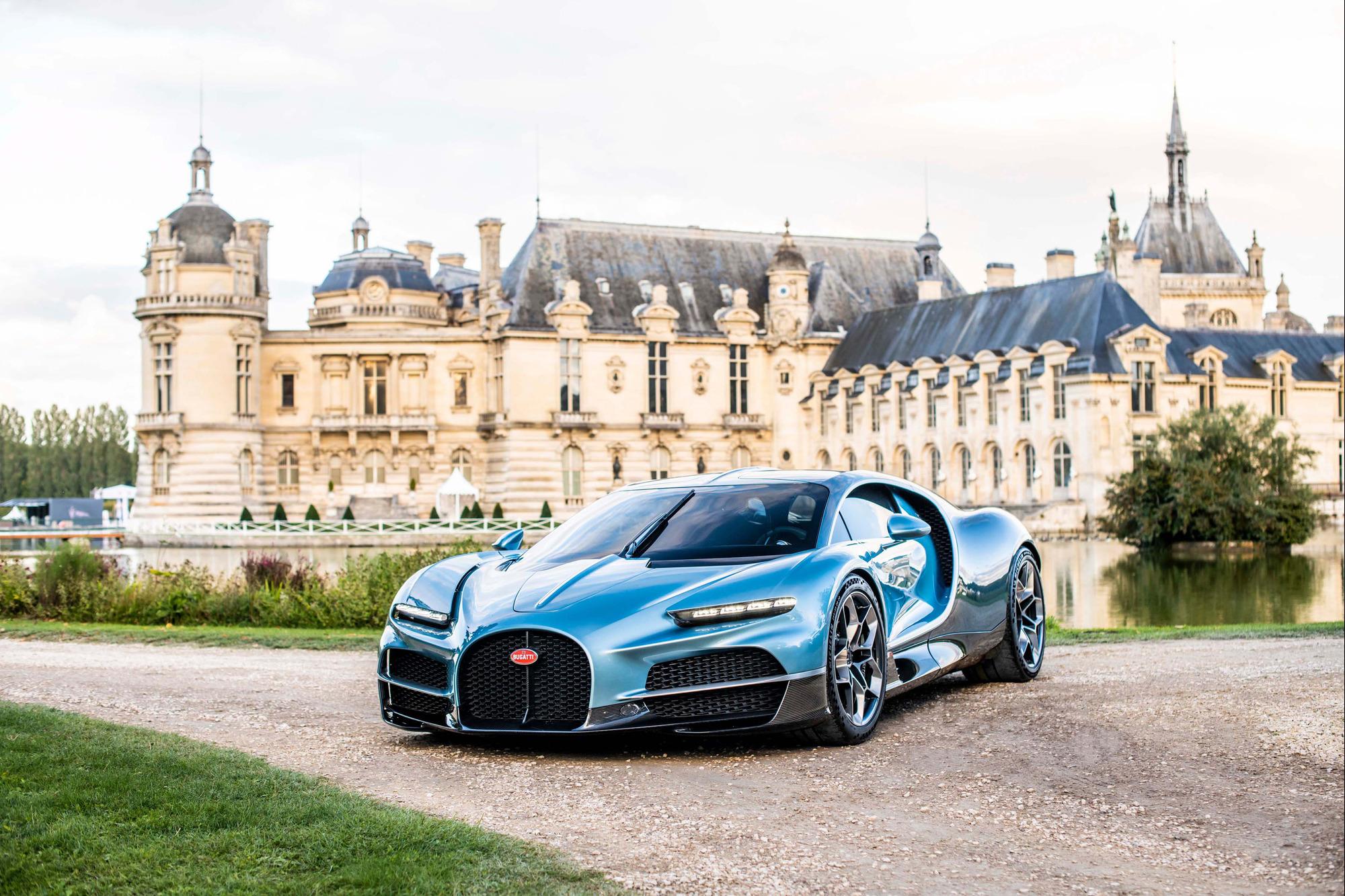 Ποια σχέδια απέρριψε η Bugatti κατά την εξέλιξη της Tourbillon; [+video]