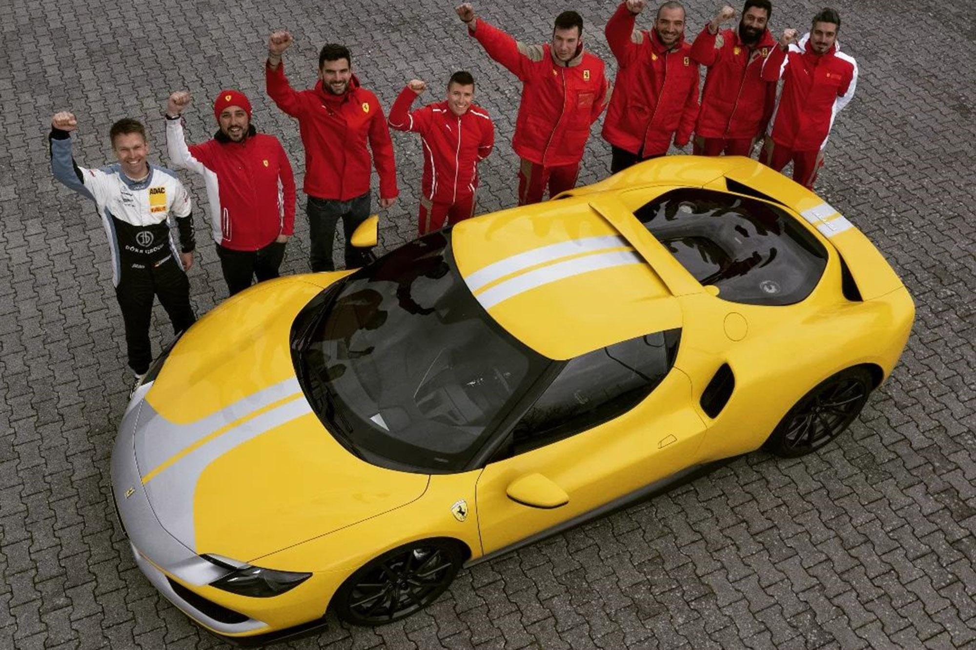 Η Ferrari κάνει ρεκόρ γύρου στο Nurburgring