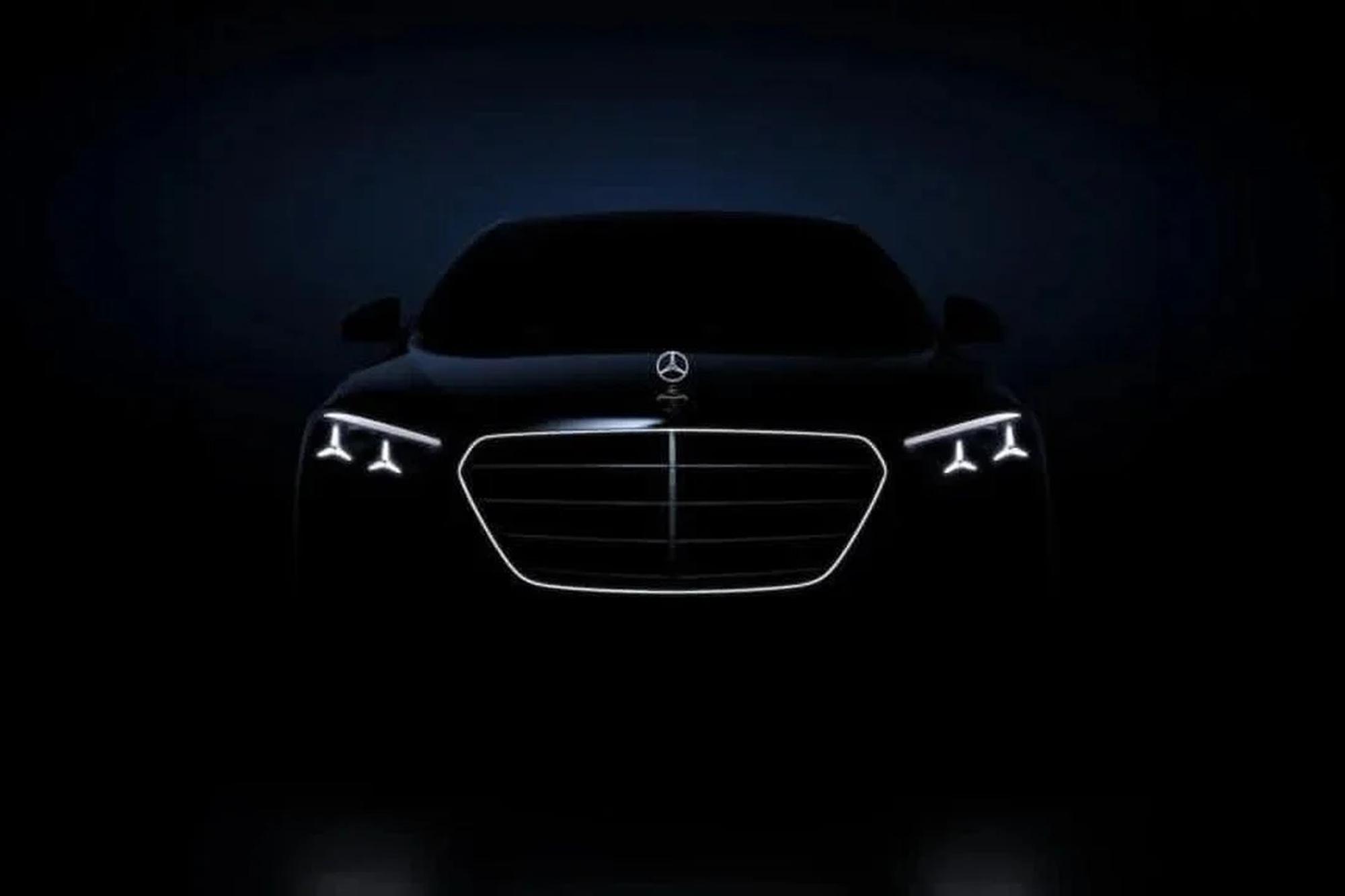 Διέρρευσαν εικόνες της νέας Mercedes S-Class: Σχεδιαστική ανανέωση και τεχνολογικό άλμα για τη ναυαρχίδα 