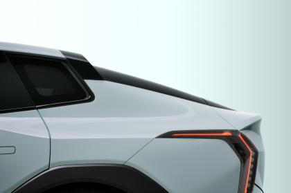 H Kia μάς προϊδεάζει για τα νέα EV4 και concept EV2