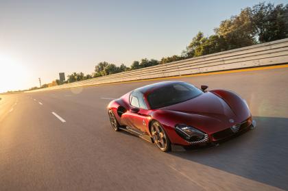 H Alfa Romeo Stradale 33 έφτασε τα 333Km/h στην πίστα Nardo! [+video]