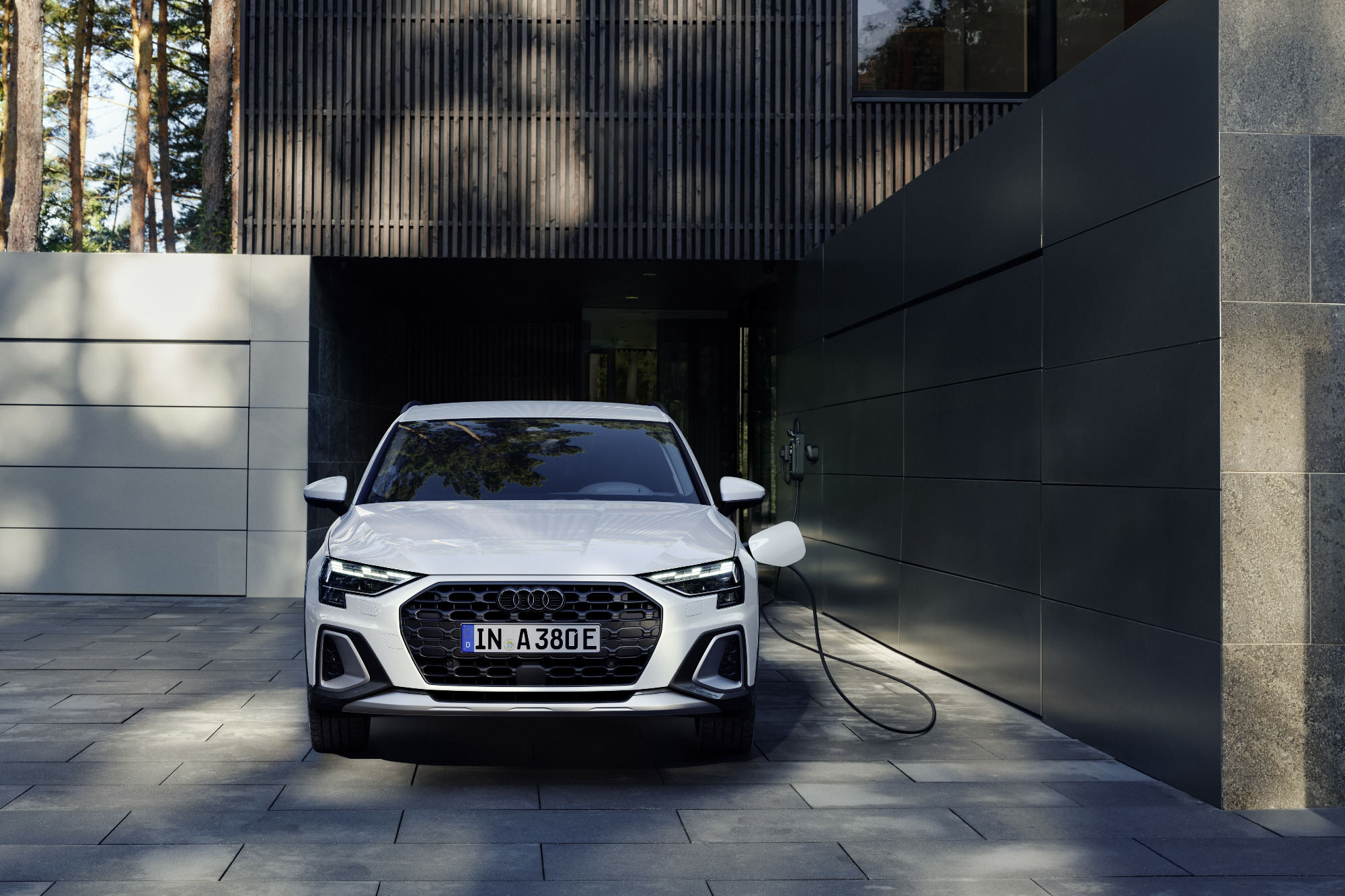 Η Audi παρουσίασε την plug-in έκδοση του A3 allstreet