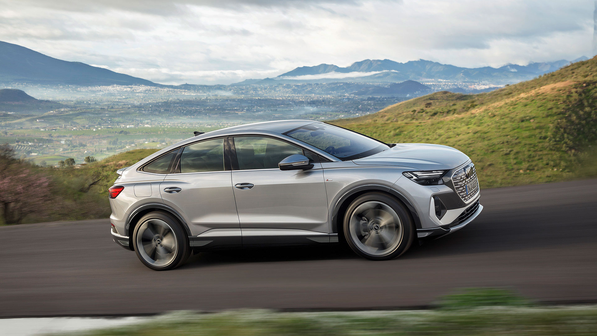 Επίσημο: Audi Q4 e-tron και Q4 Sportback e-tron