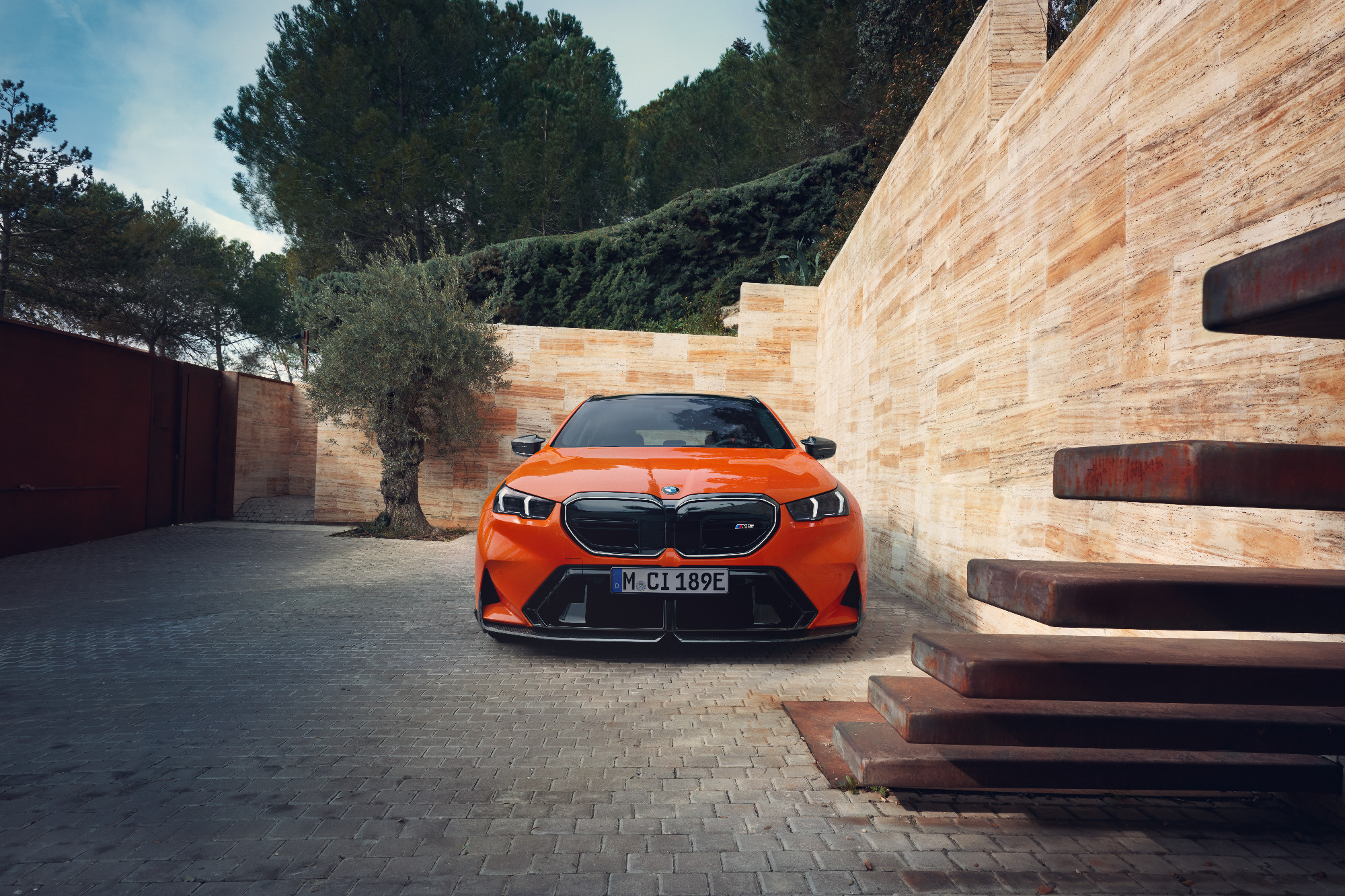 BMW M5 Touring: Πιο άγρια από ποτέ με τα νέα M Performance Parts