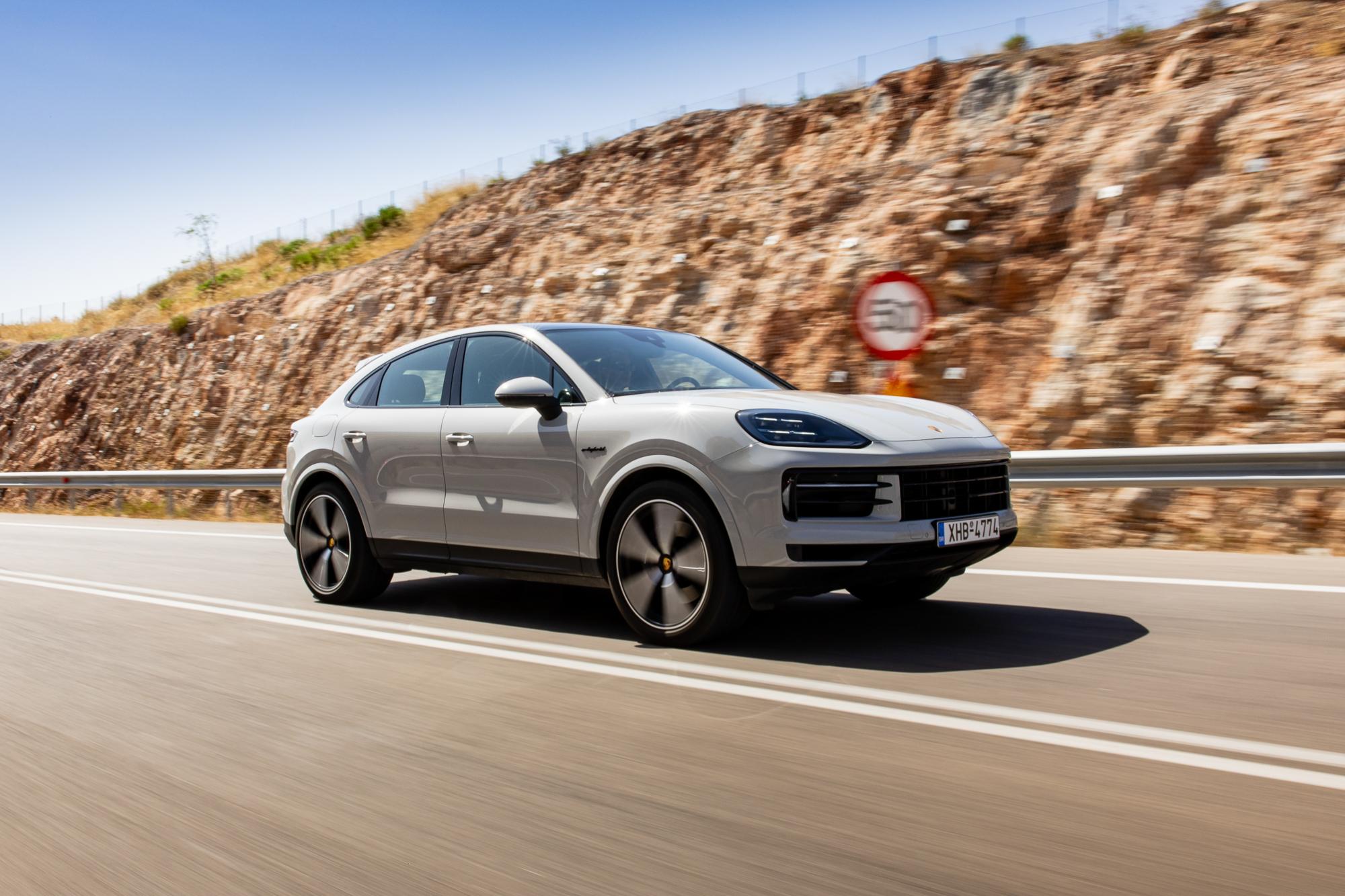 Test: Porsche Cayenne Coupe E-Hybrid 470Ps