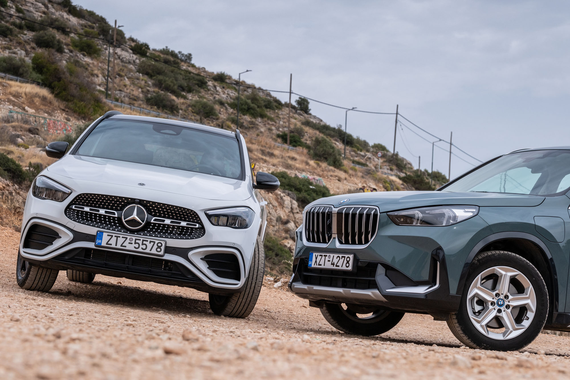 Test: Mercedes-Benz GLA250 e 218Ps vs BMW X1 xDrive 25e 245Ps