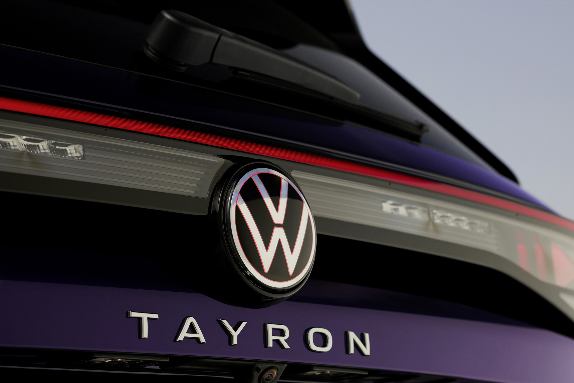 Αποκαλύφθηκε το νέο VW Tayron με επτά διαθέσιμους κινητήρες